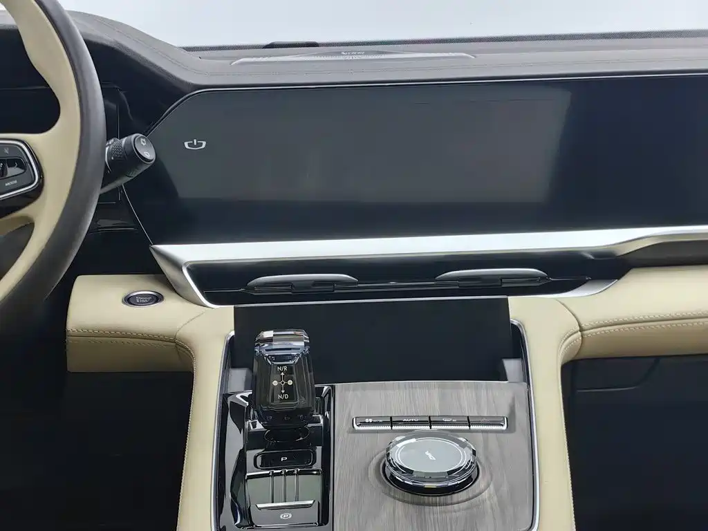 Geely Xingyue L — миниатюра 12