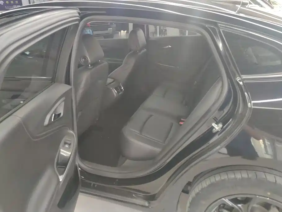 Chevrolet Malibu XL — миниатюра 11