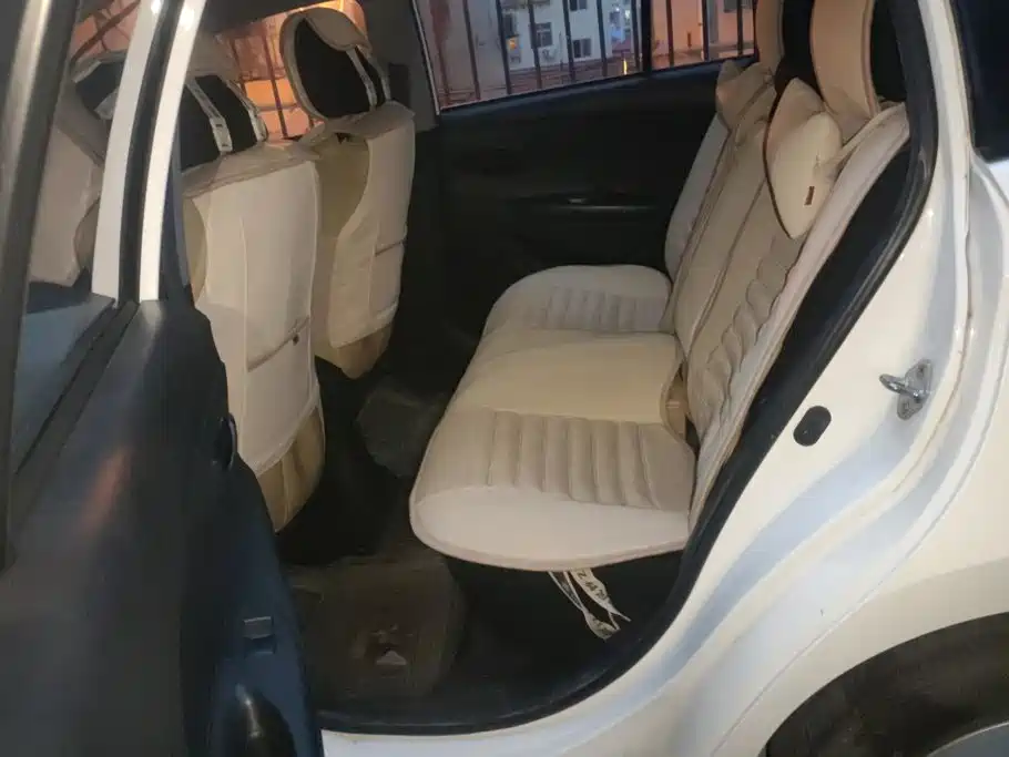 Toyota Vios FS — миниатюра 11