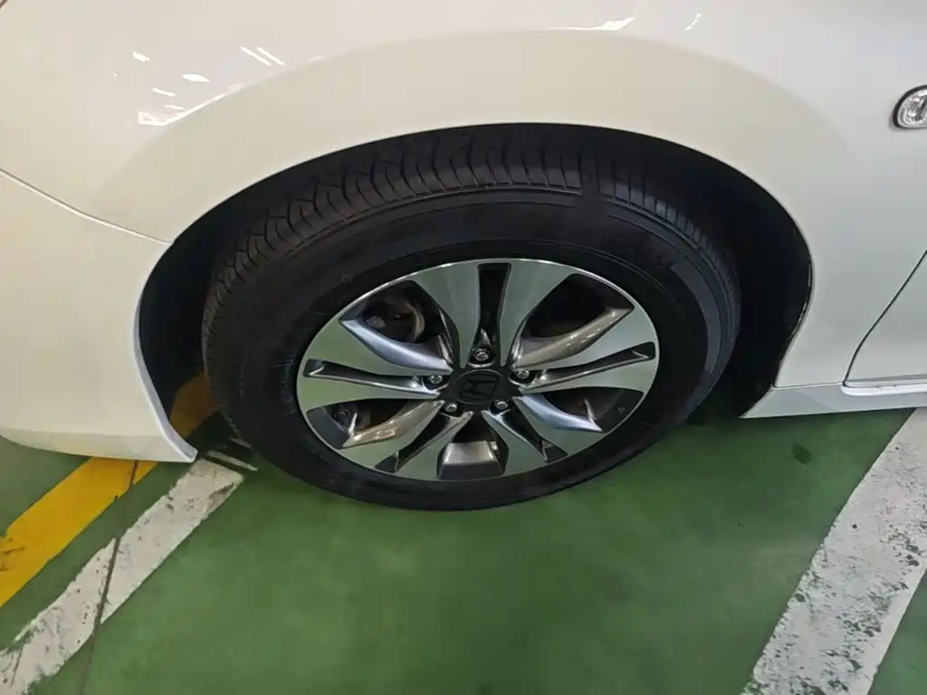 Honda Accord — миниатюра 23
