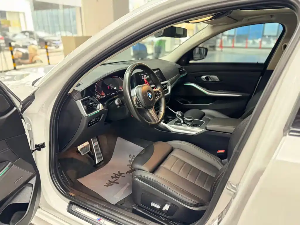 BMW 3 Series — миниатюра 4
