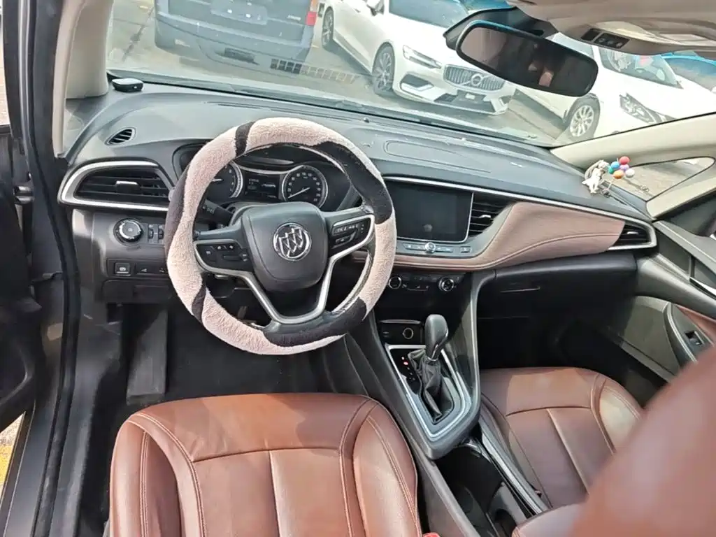 Buick GL6 — миниатюра 10