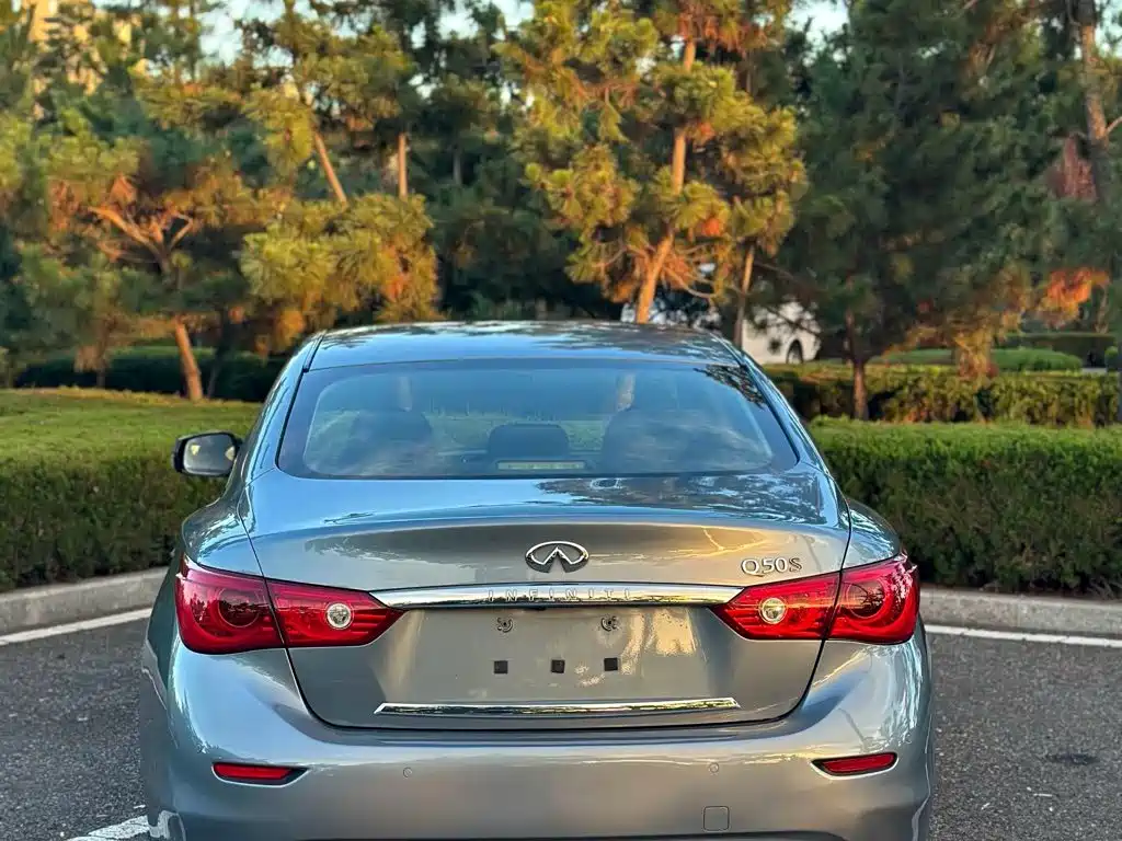 Infiniti Q50 — миниатюра 2