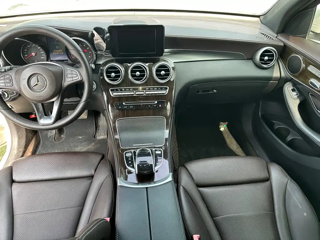Mercedes-Benz GLC — миниатюра 11