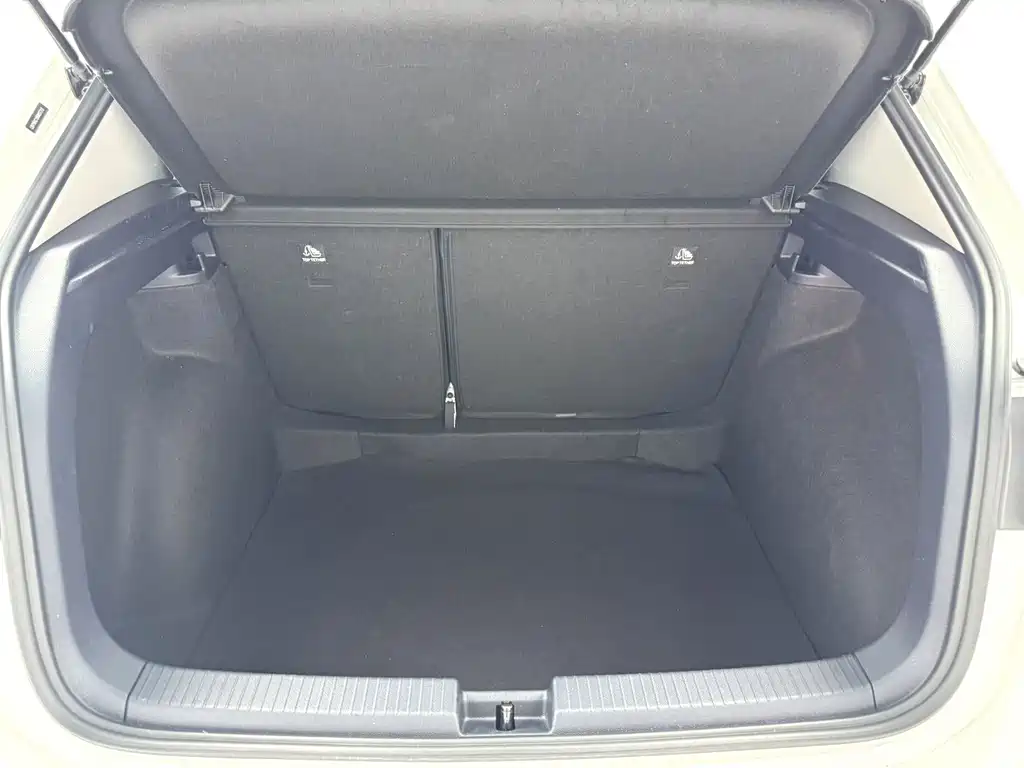 Volkswagen Tharu — миниатюра 13