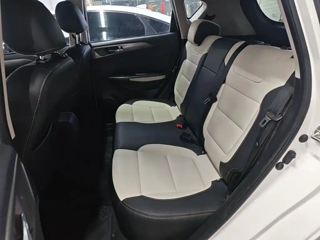 Changan CS35 — миниатюра 17