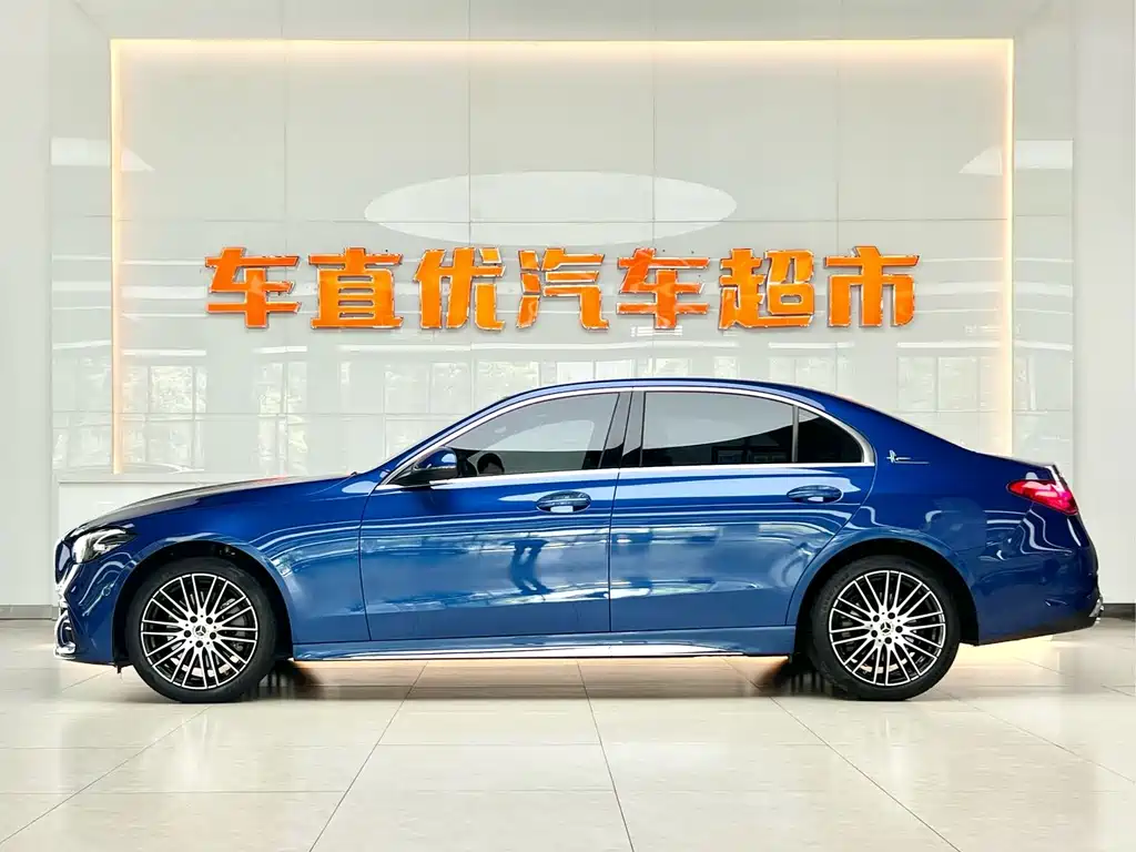 Mercedes-Benz C-Class — миниатюра 4