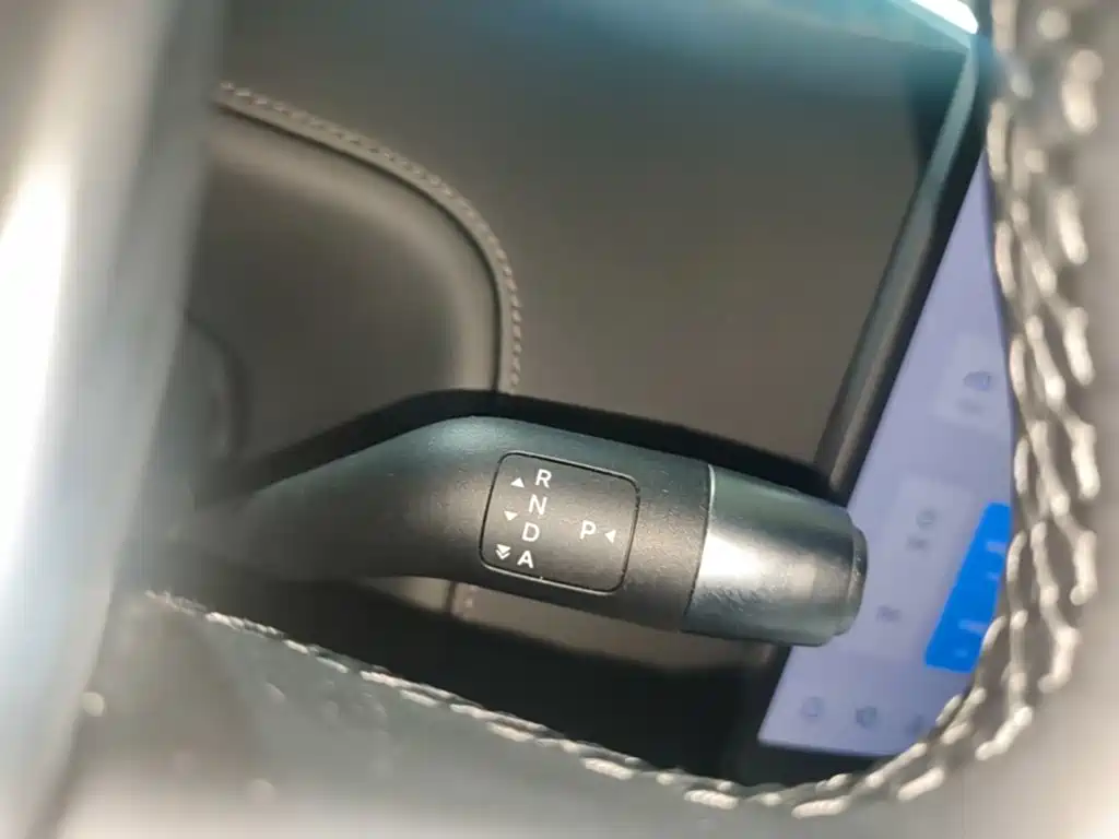 Li Auto Li L8 — миниатюра 14