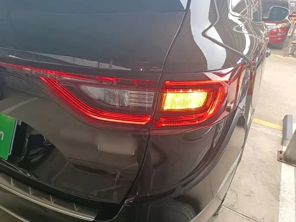 Renault Koleos — миниатюра 8