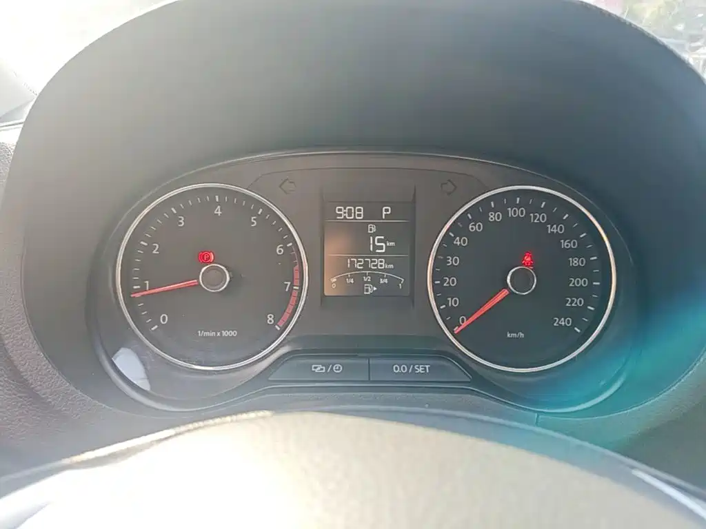 Volkswagen Polo — миниатюра 12