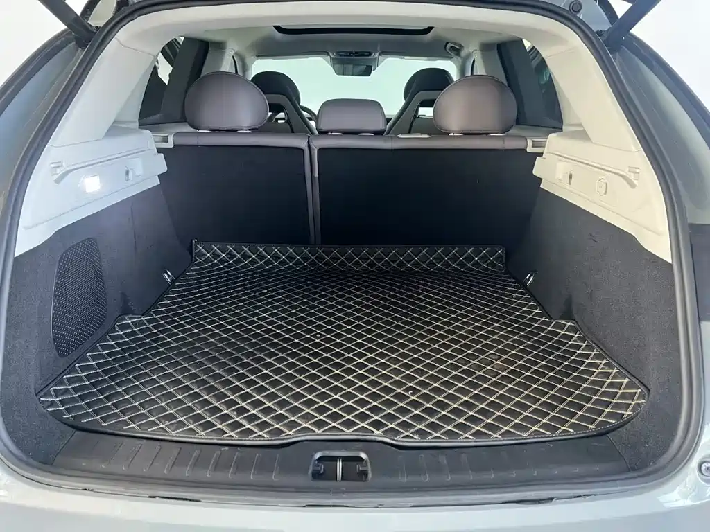 Leapmotor Leapmotor C11 — миниатюра 12