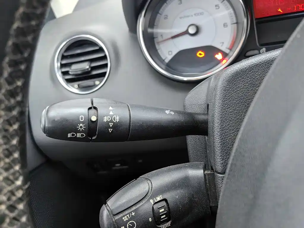 Peugeot 408 — миниатюра 21