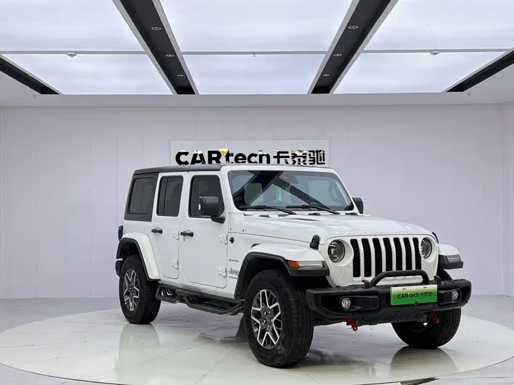 Jeep Wrangler PHEV — миниатюра 7