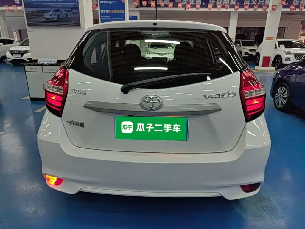 Toyota Vios FS — миниатюра 6