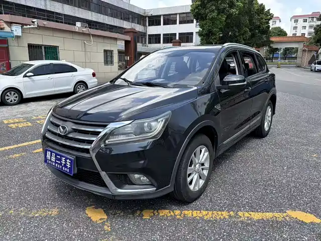 BAIC Huansu S6
