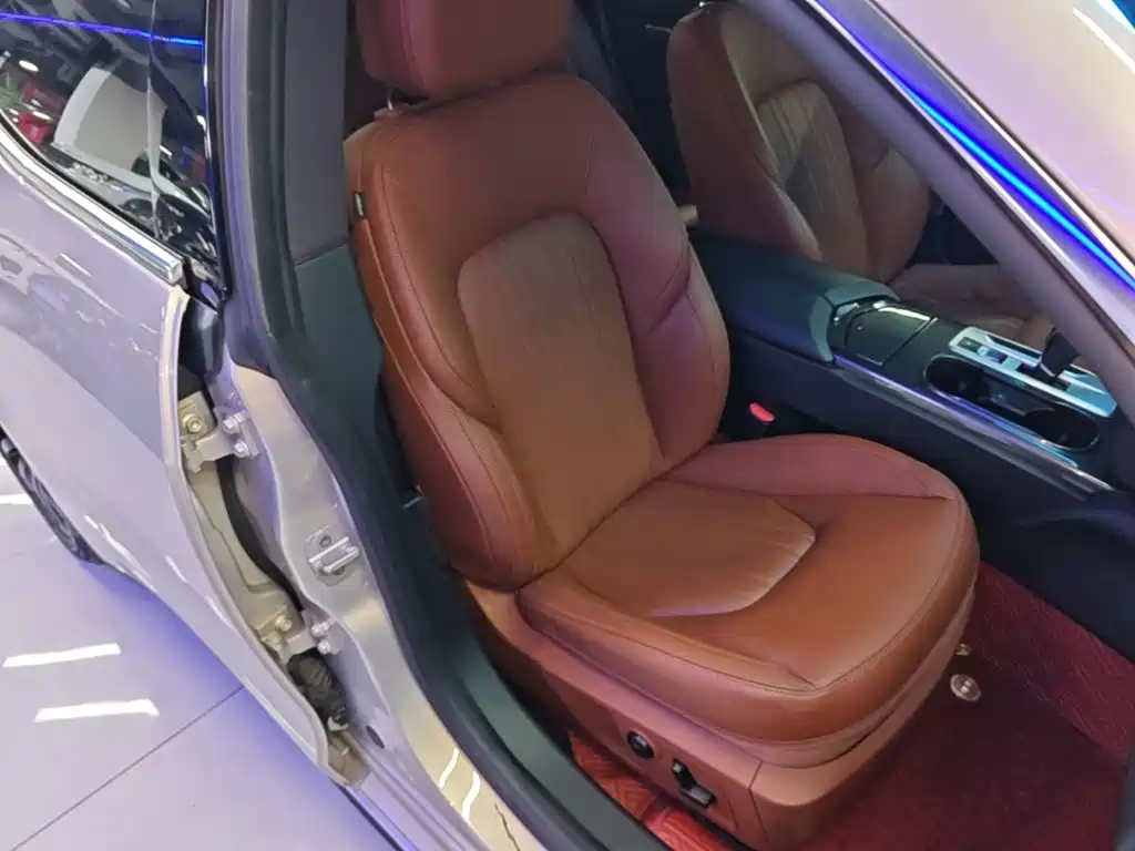 Maserati Ghibli — миниатюра 25