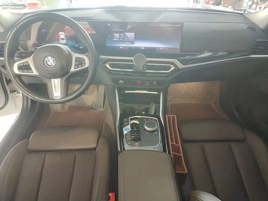 BMW i3 — миниатюра 10