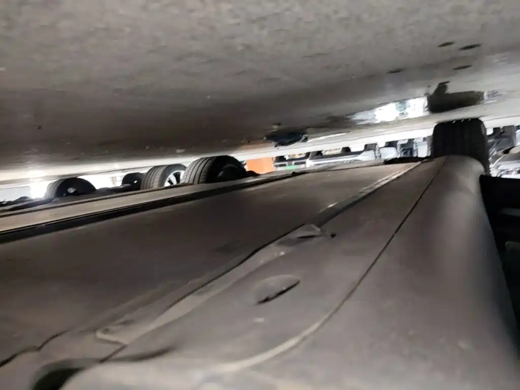 Tesla Model Y — миниатюра 22