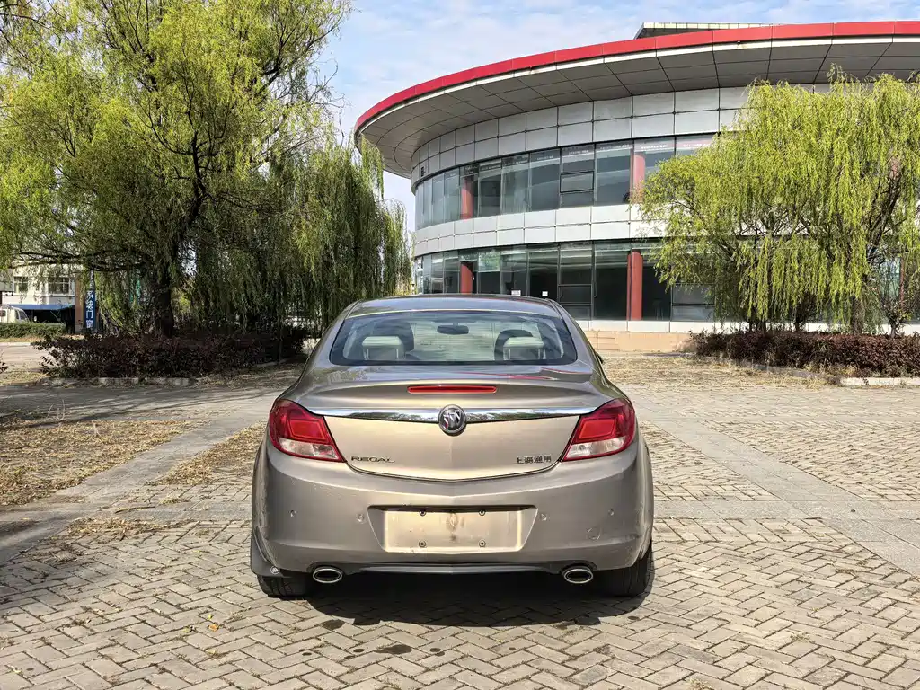 Buick Regal — миниатюра 4