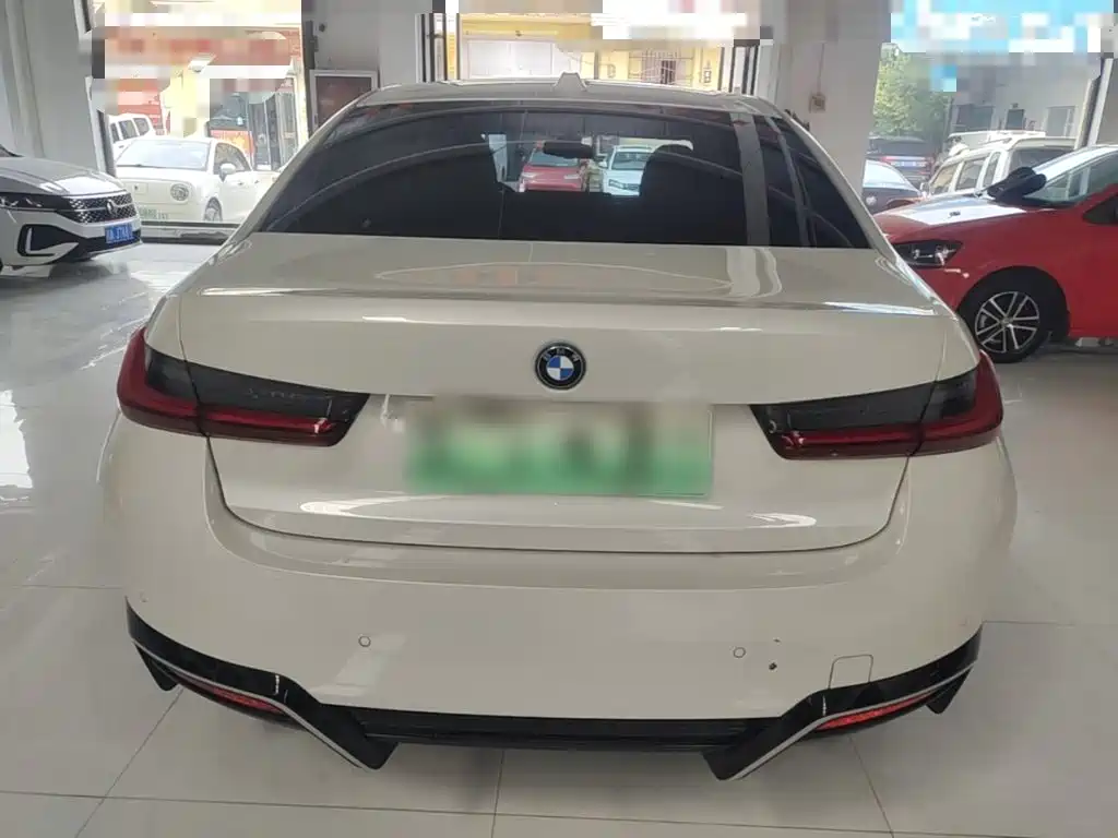 BMW i3 — миниатюра 6