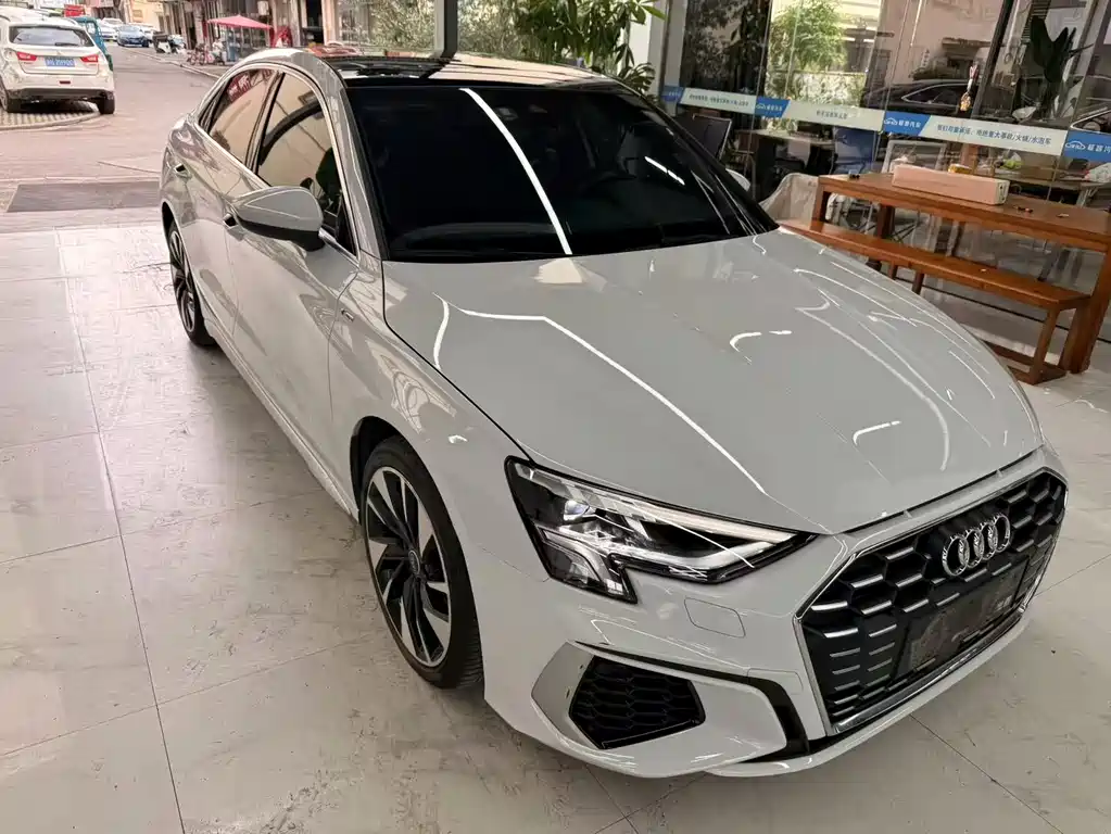 Купить Audi A3