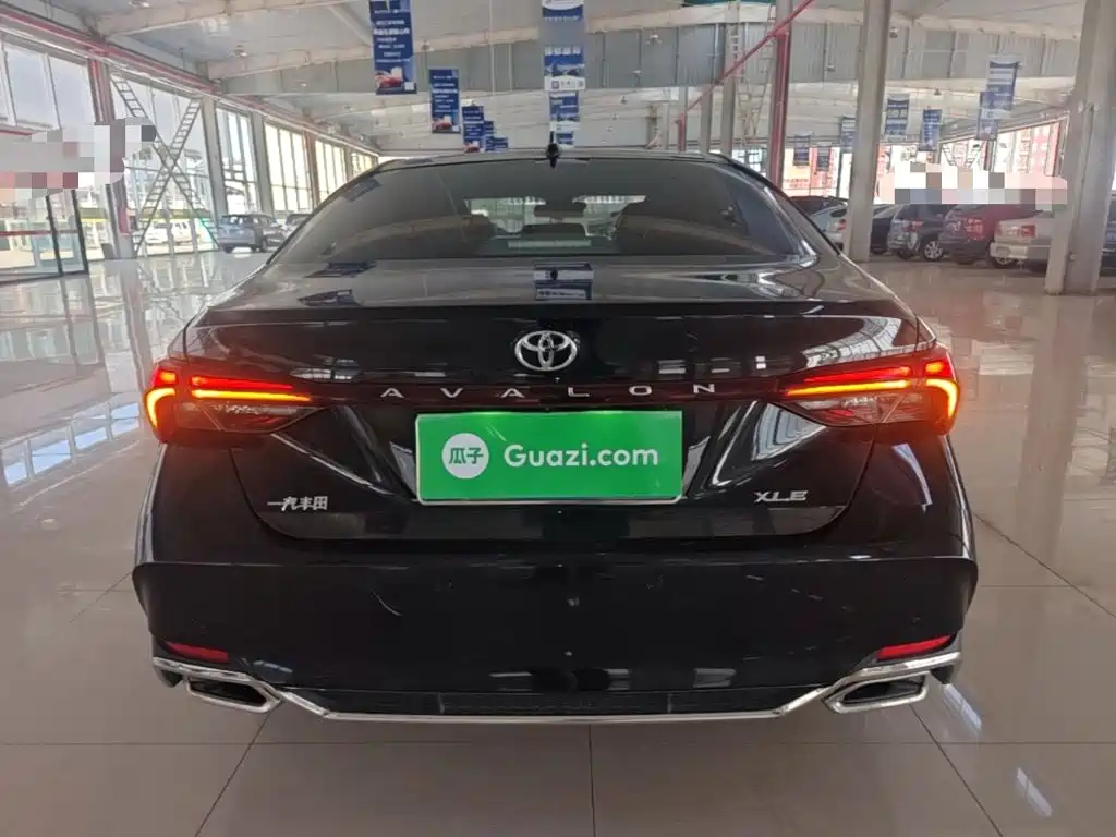 Toyota Avalon — миниатюра 6