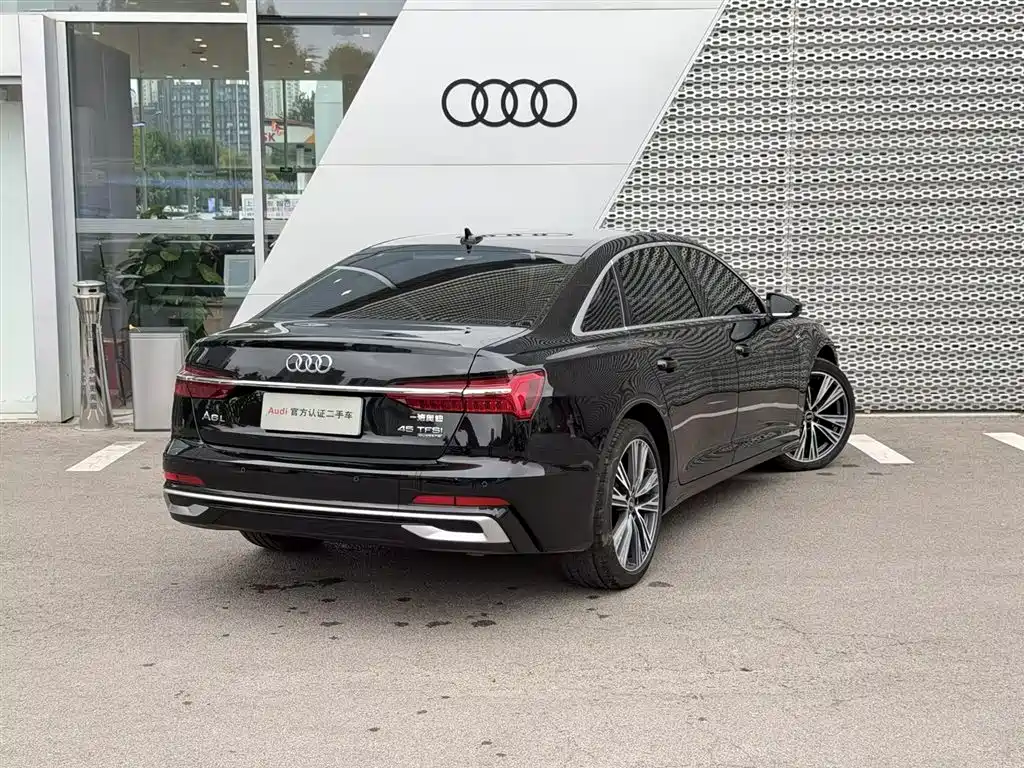 Audi A6L — миниатюра 5