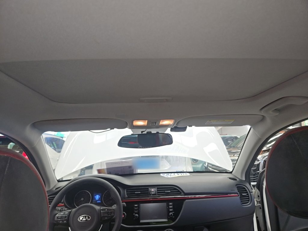 Kia KX Cross — миниатюра 18