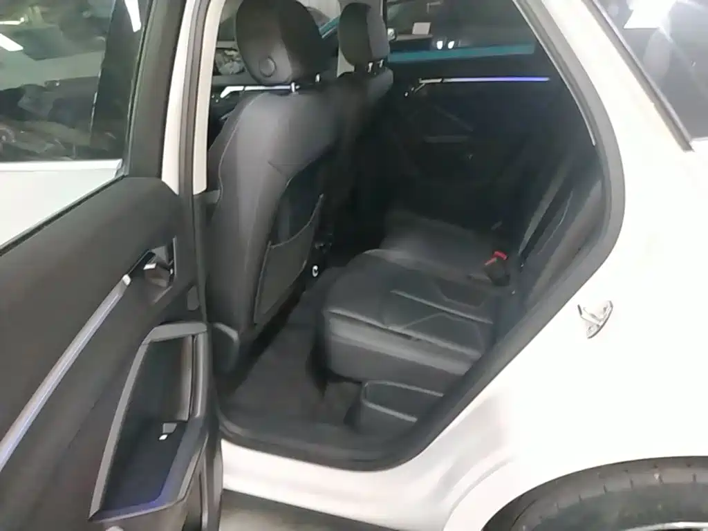 Audi Q3 Sportback — миниатюра 17