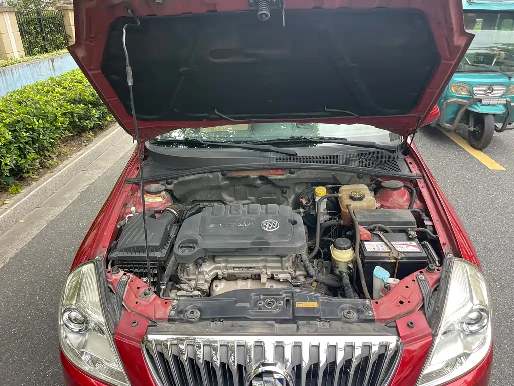 Buick Excelle — миниатюра 13