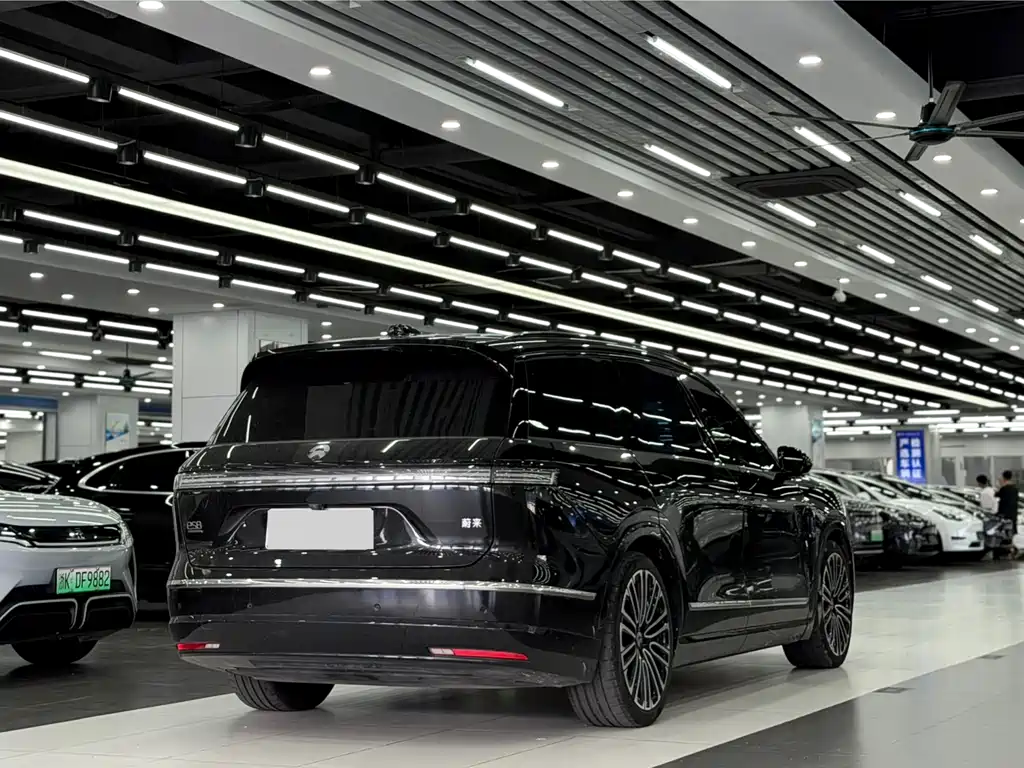 NIO ES8 — миниатюра 7