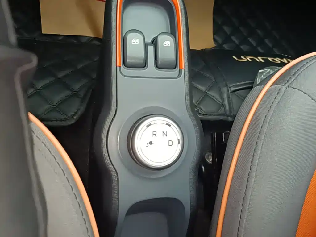 Baojun E100 — миниатюра 14