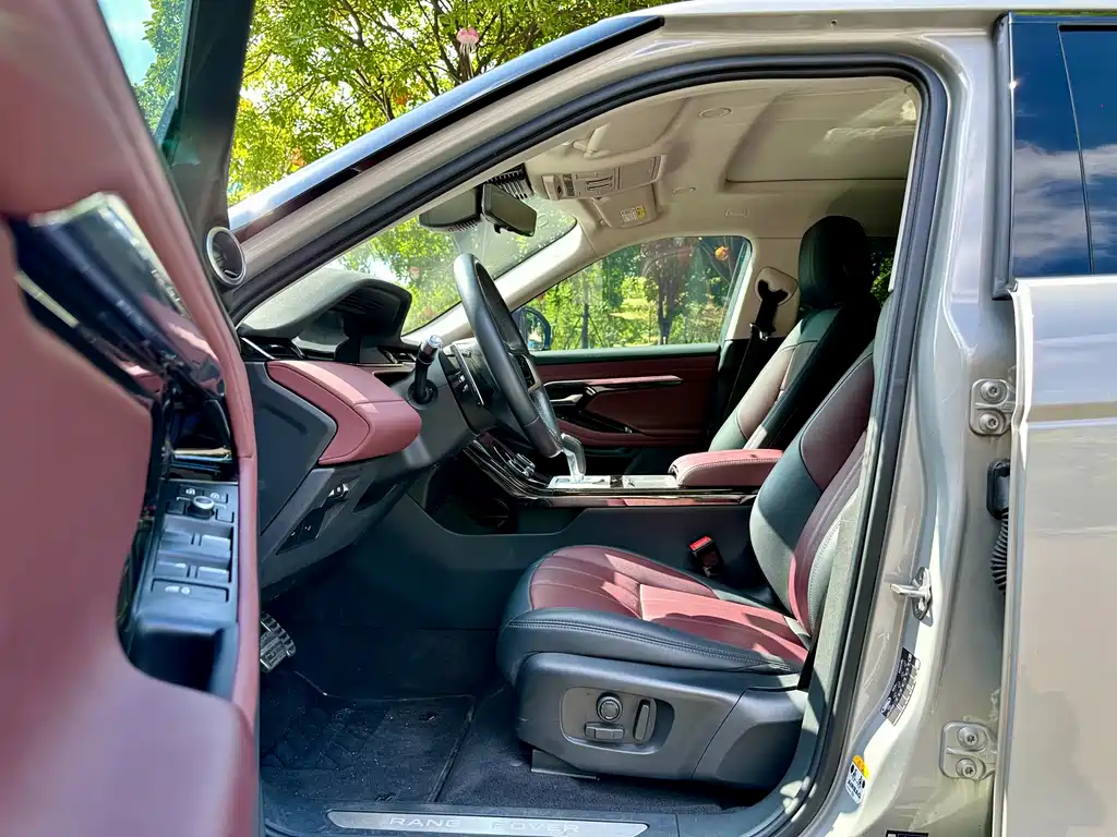 Land Rover Evoque — миниатюра 10