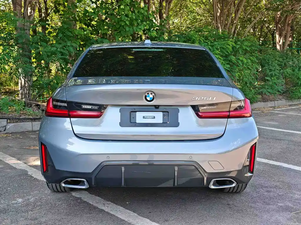 BMW 3 Series — миниатюра 5