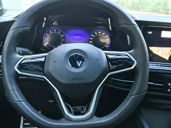 Volkswagen Golf — миниатюра 8