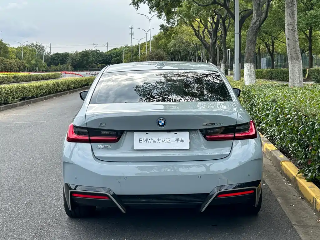 BMW i3 — миниатюра 4