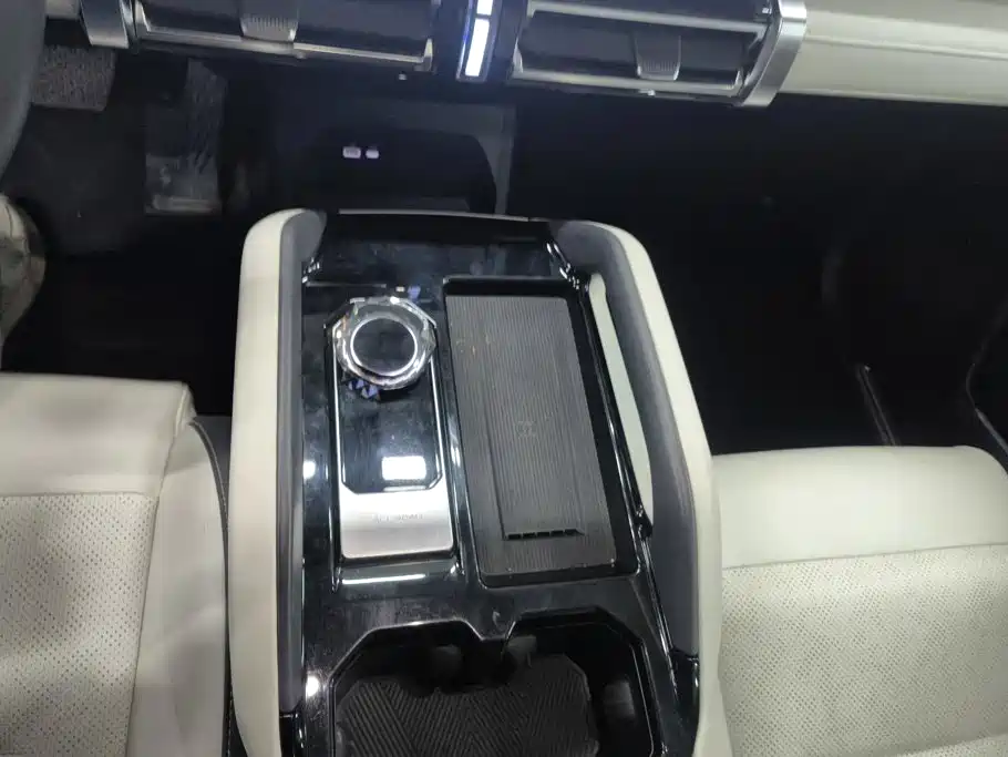 iCAR iCAR 03 — миниатюра 16