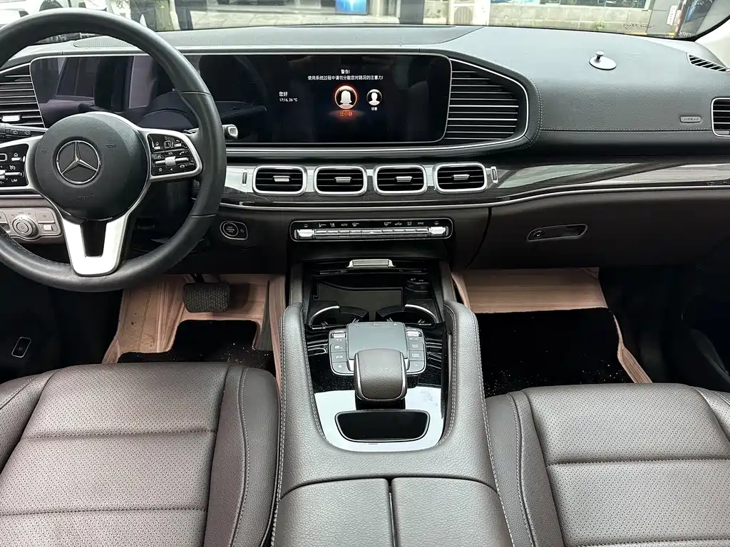 Mercedes-Benz GLE (Import) — миниатюра 6