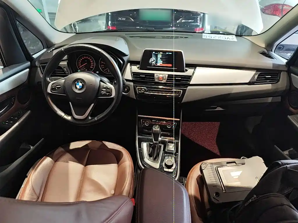 BMW 2 Series Gran Tourer — миниатюра 10