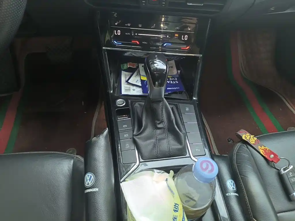 Volkswagen Passat — миниатюра 14