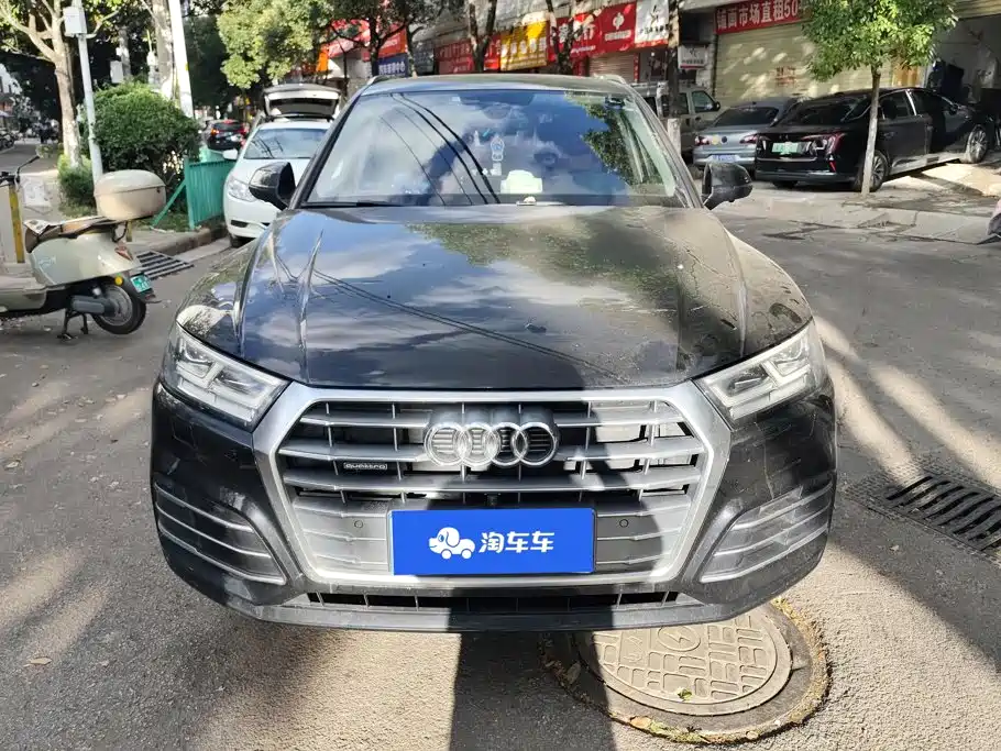 Audi Q5L — миниатюра 2