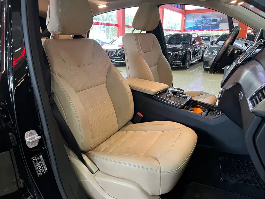 Mercedes-Benz GLE Coupe — миниатюра 12