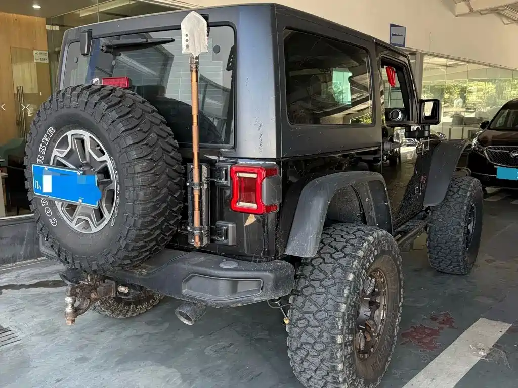 Jeep Wrangler — миниатюра 7