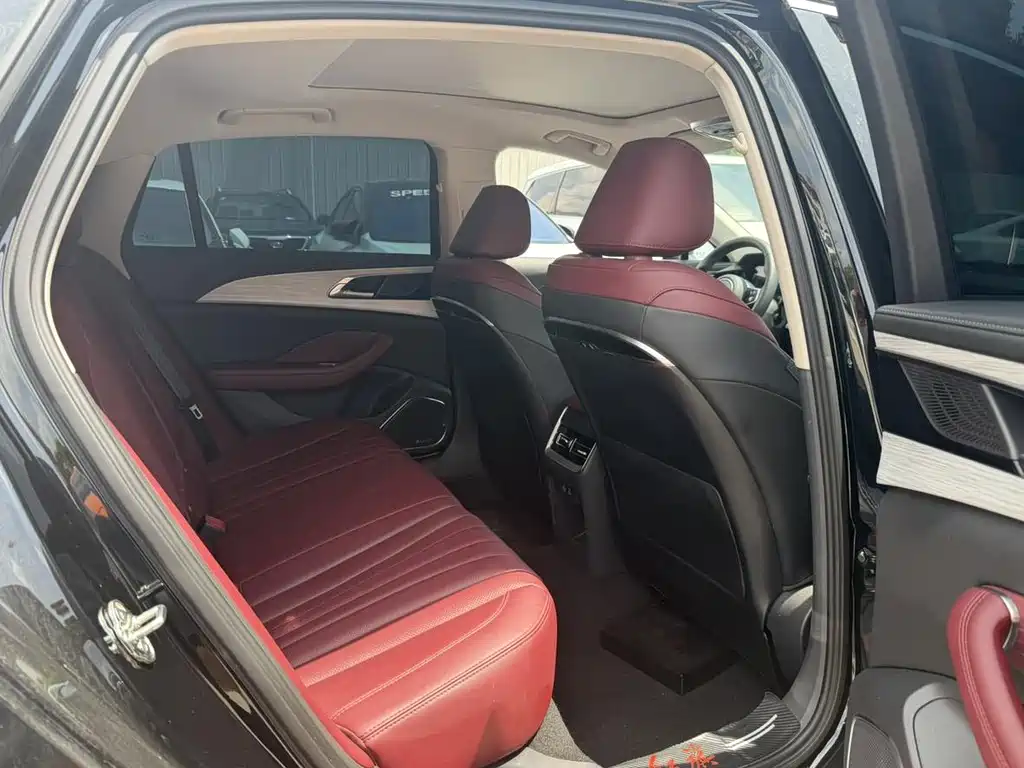 Hongqi H5 2024 1.5T DCT