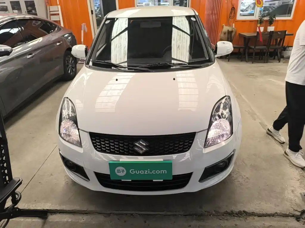 Suzuki Swift — миниатюра 3