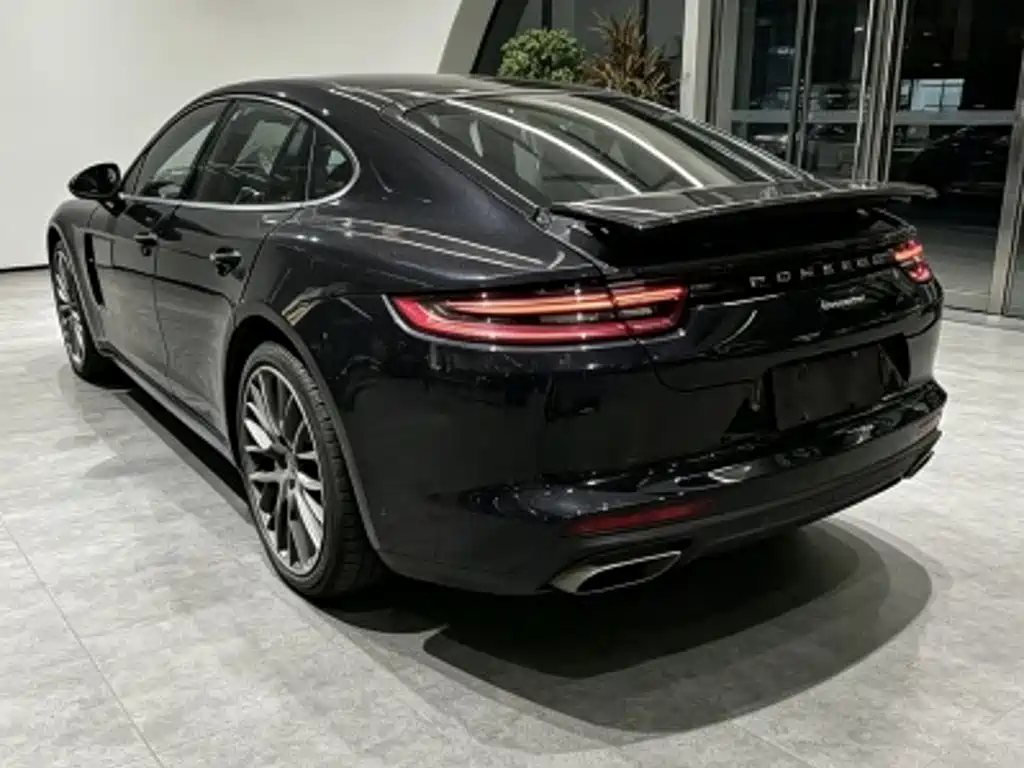 Porsche Panamera — миниатюра 6
