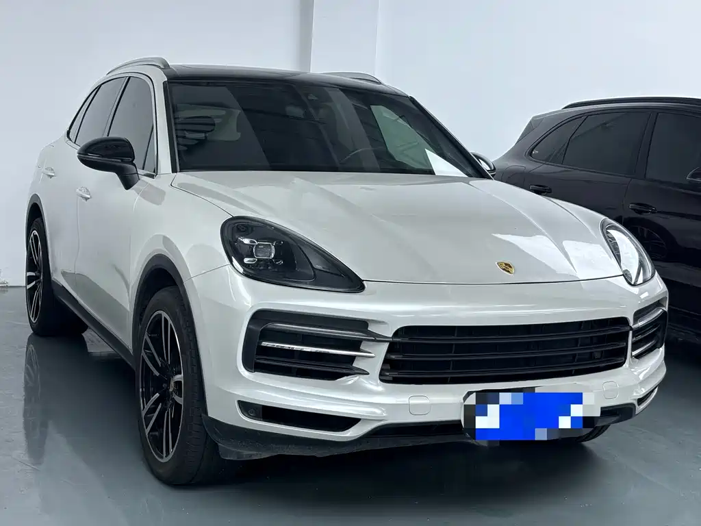 Porsche Cayenne — миниатюра 3