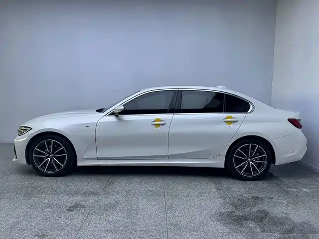 BMW 3 Series — миниатюра 3