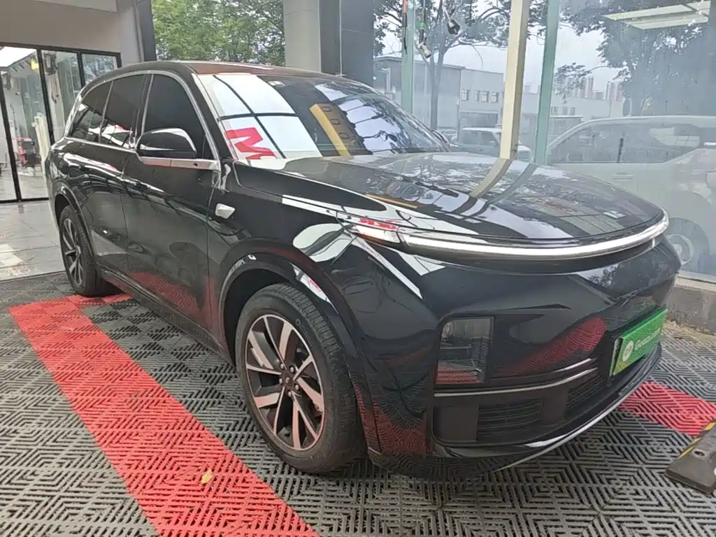 Li Auto Li L8 — миниатюра 4