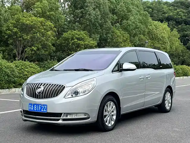 2015 Buick GL8